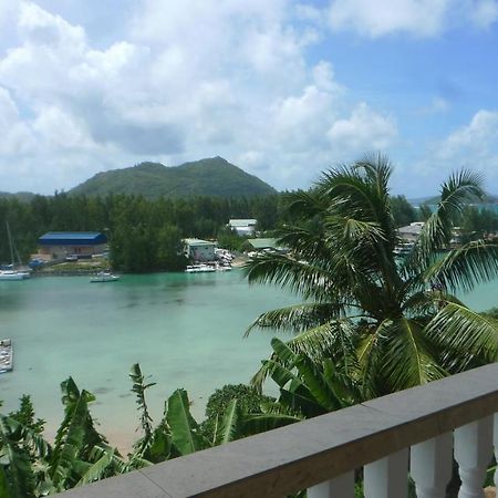 Belle Rose Vue Guest House Baie Sainte Anne エクステリア 写真