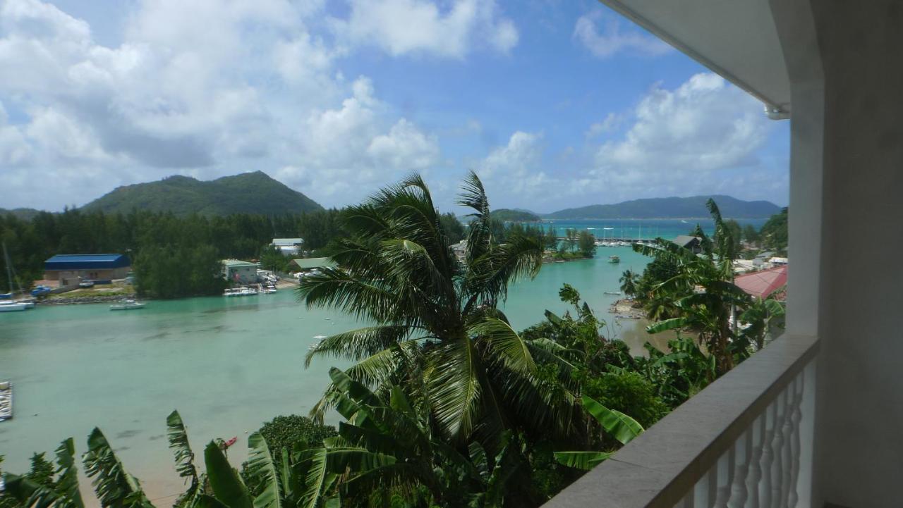 Belle Rose Vue Guest House Baie Sainte Anne エクステリア 写真
