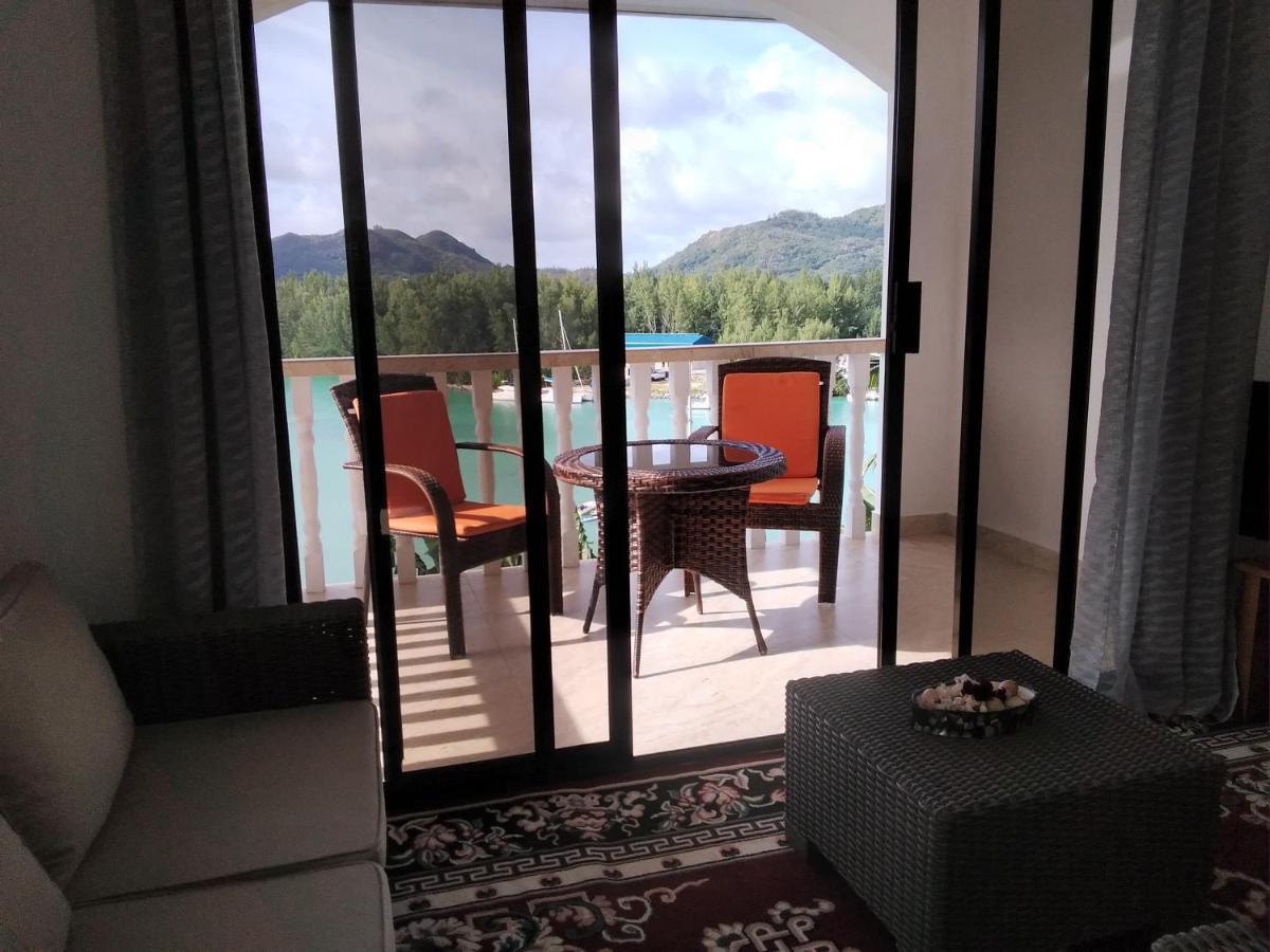 Belle Rose Vue Guest House Baie Sainte Anne エクステリア 写真