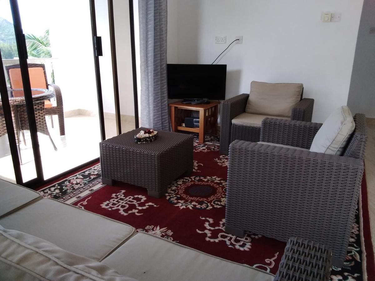 Belle Rose Vue Guest House Baie Sainte Anne エクステリア 写真